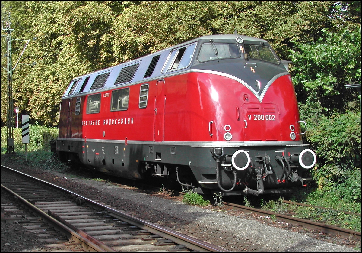 220 002 oder V 200 001. Konstanz, September 2005.