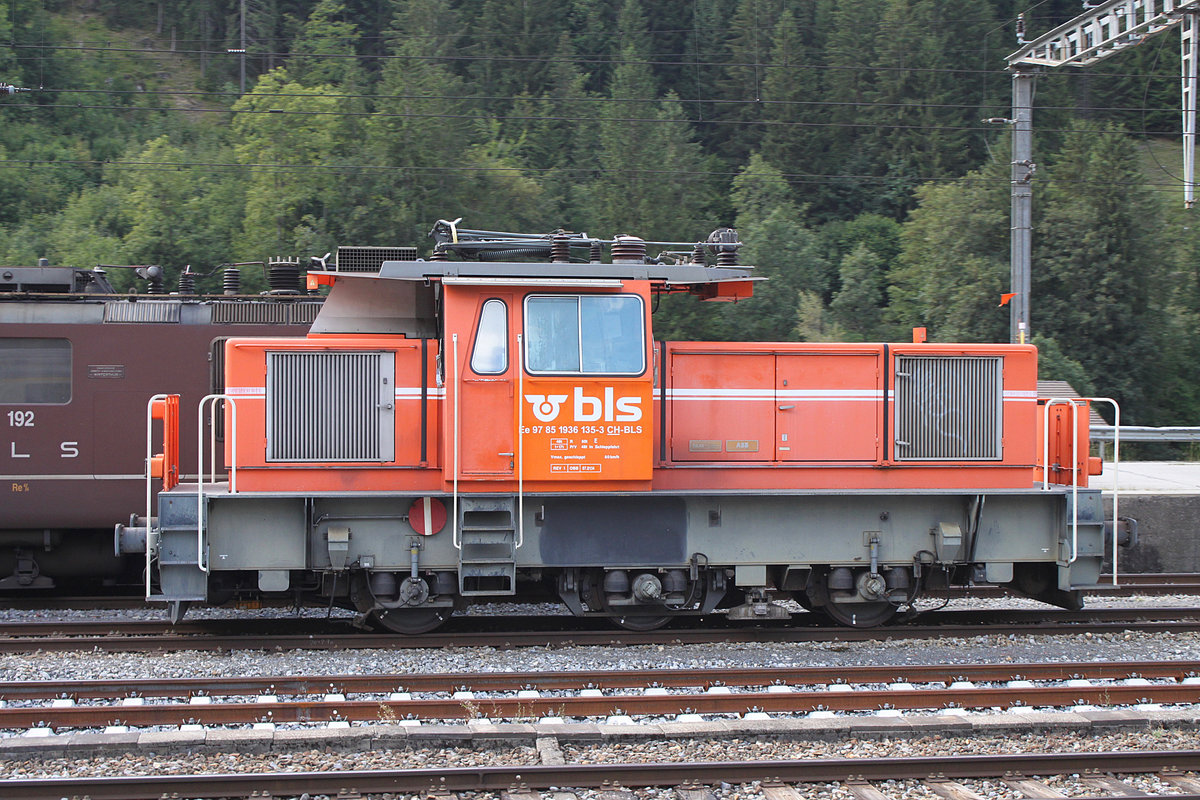BLS Ee 936 135 (Quelle Wikipedia, Bild NAC, CC BY-SA 4.0)