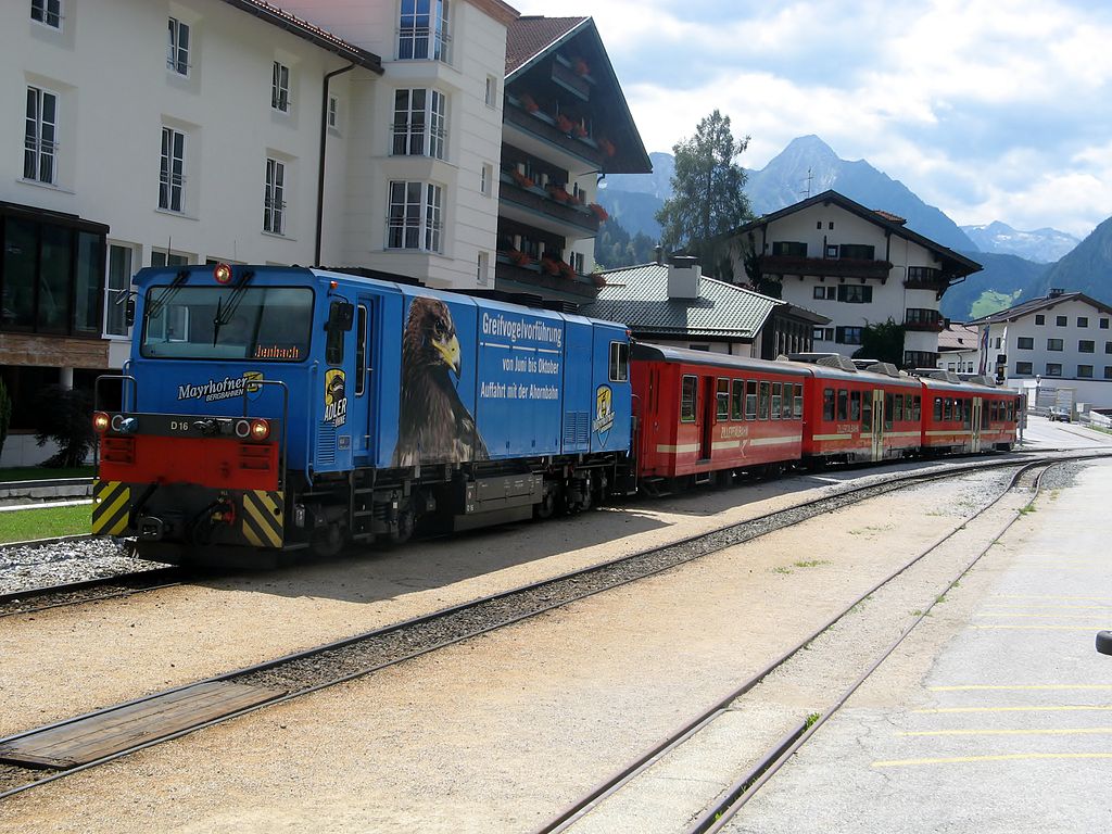 Die D 16 der Zillertalbahn mit spezieller Adler-Beklebung
