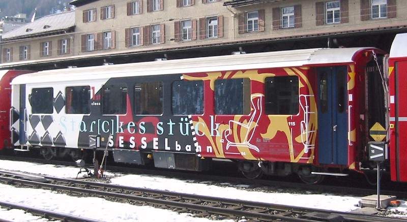 RhB Einheitswagen EW I As 'Erlebnisbahn Star[k]es Stück' (Quelle rail-info.ch)