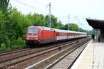 682011018201-br-101/588721/db-fernverkehr-101-138-6-faehrt-mit DB Fernverkehr 101 138-6 fährt mit dem EC 378 nach Ostseebad Binz am 15.06.2009 durch Berlin-Karow
