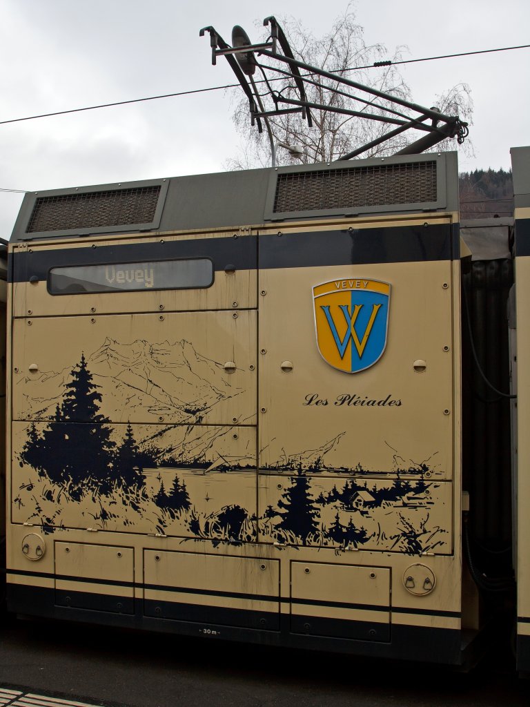 Detail: Antriebeinheit des Be 2/6 - 7001 (Stadler Elektrischer Niederflur-Doppelgelenk-Leichttriebwagen Typ GTW 2/6) der MVR (Transports Montreux–Vevey–Riviera) ex CEV (Chemins de fer �lectriques Veveysans), hier am 26.02.2012 im Bahnhof Blonay.