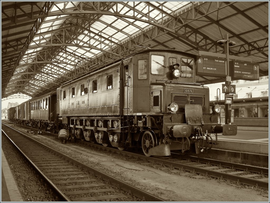 Die  Schokoladenseite  der Ae 4/7. 
9. Juni 2013