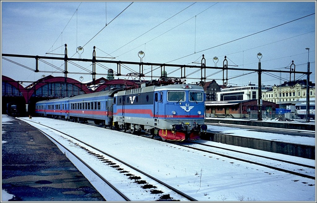 Die SJ Rc 1378 in Malm�. 
20. M�rz 2001