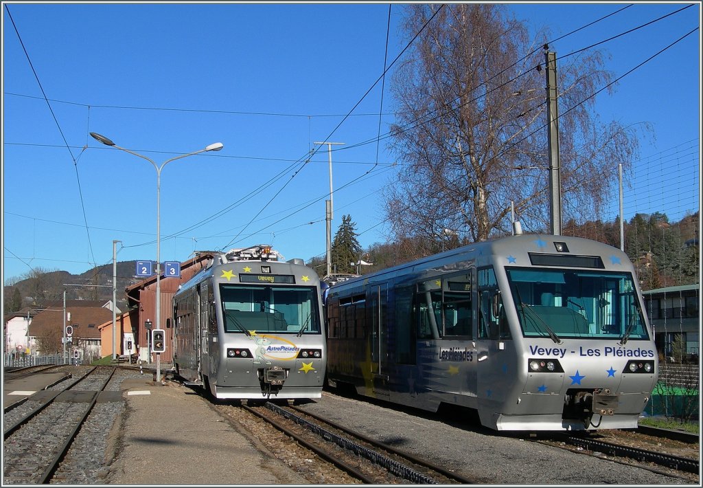 Endlich: Mein ertstes Bild vom neune Jahr: CEV Astro Pleiades und der Train des Etoiles in Blonay am 10. Jan. 2012
