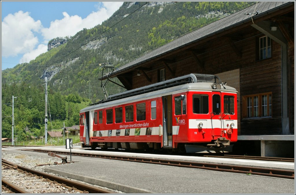 Endstation der Meiringen Innterkirchen Bahn. 
Der BDe 4/4 N� 11 wird in K�rze nach Meiringen zur�ck fahren.
5. Juni 2013