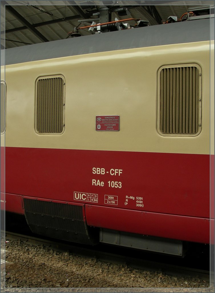 Gibt es heute noch einen andern Triebzug der ausser in der Schweiz auch in Deutschland, Italien, Frankreich, Luxembourg, Belgin und den Niederlanden zugelassen ist?
Lausanne, 30. April 2013