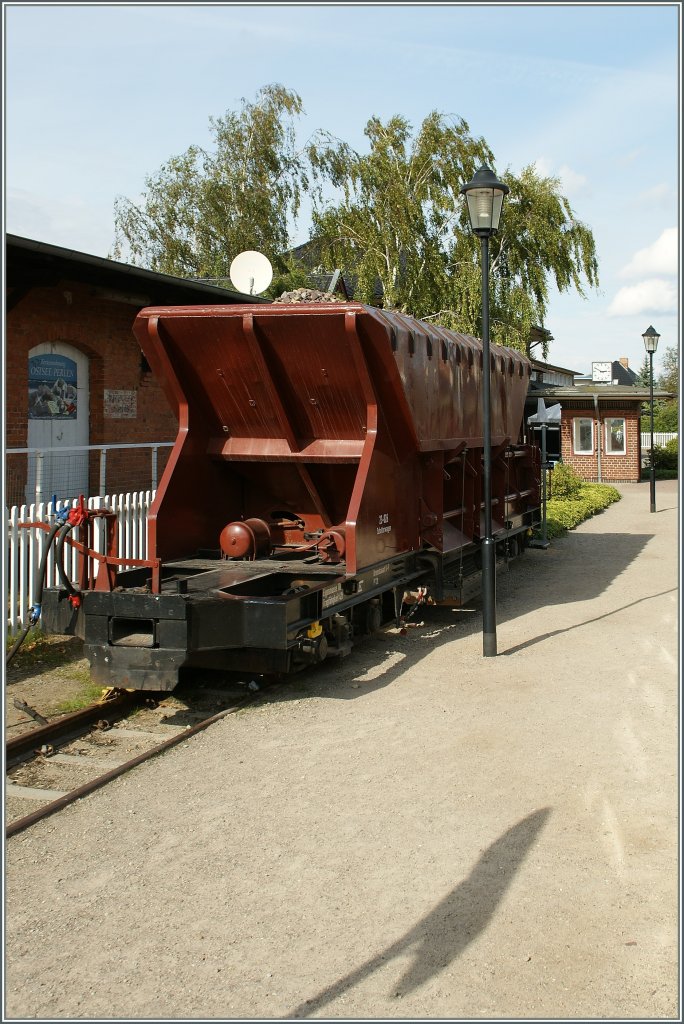 Hier nun nochmals der Schotterwagen in K�hlungsborn Ost am 20.09.2012