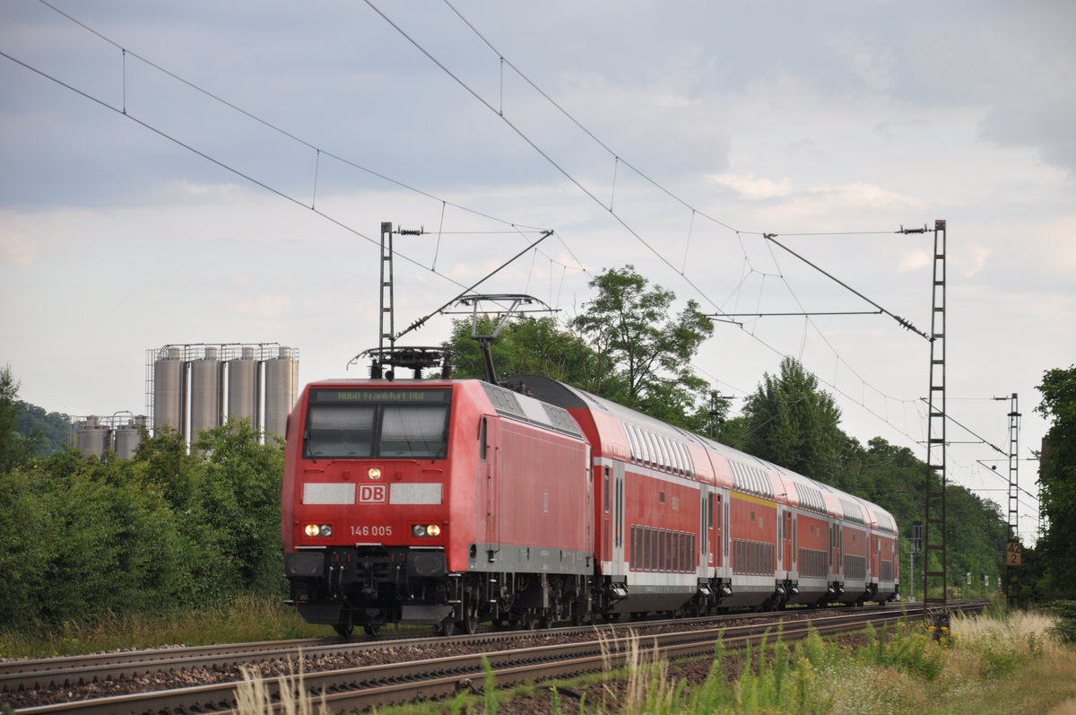 146 005 f�hrt mit ihrer RB68 (15368) in Richtung Darmstadt, aufgenommen am 03.07.2017 in Bickenbach.