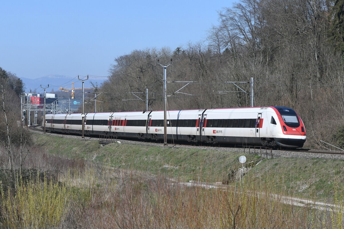 2025-03-18-SBB CFF FFS Vufflens-la-Ville
Automotrice pendulaire ICN 
RABe 500 010 [Robert Walser]

© la photo vous intéresse merci de me contacter
photos-vietti-violi@ik.me