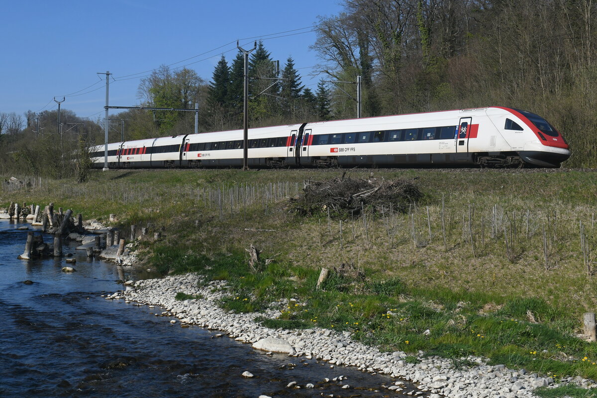2025-04-08 SBB CFF FFS Gollion
Automotrice pendulaire ICN 
RABe 500 027 [Henry Dunant]

© la photo vous intéresse merci de me contacter
photos-vietti-violi@ik.me