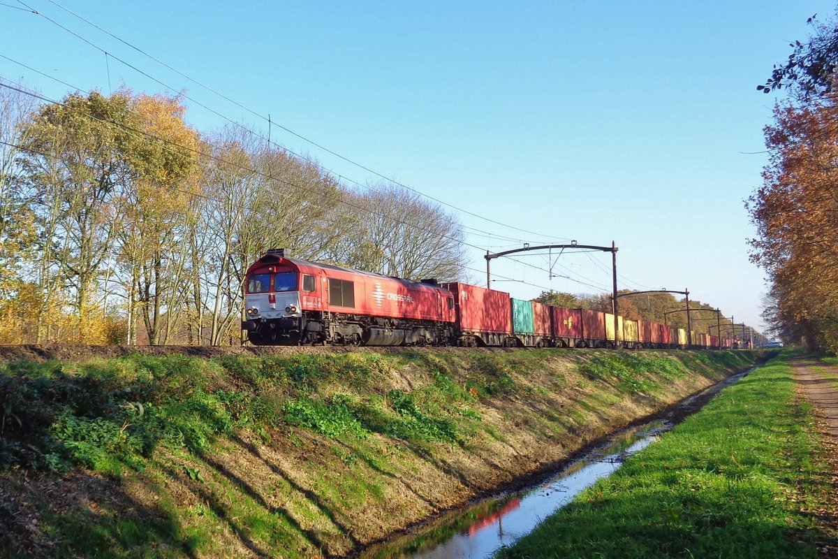 Am 17 November 2018 passiert NCrossrail DE 6311 Tilburg Oude warande.