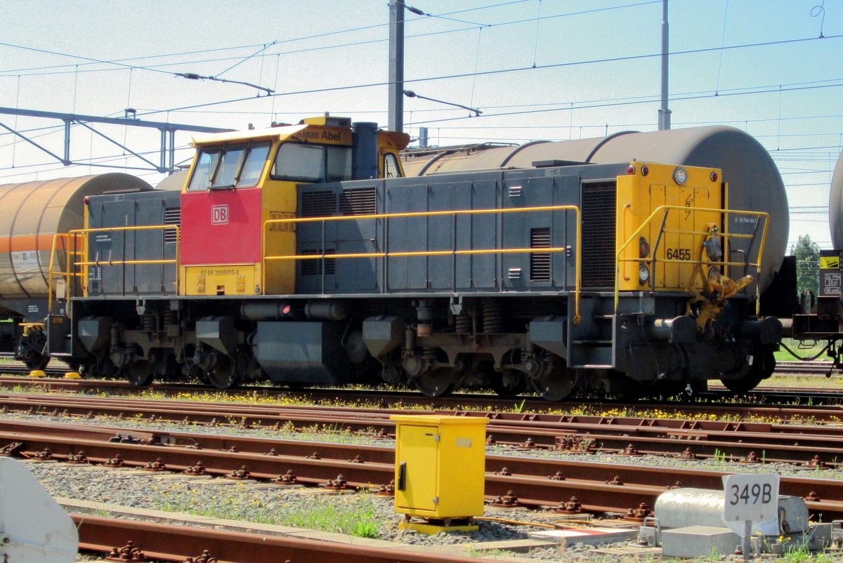 am 20 Juli 2016 steht 6455 r�hig in Lage Zwaluwe.