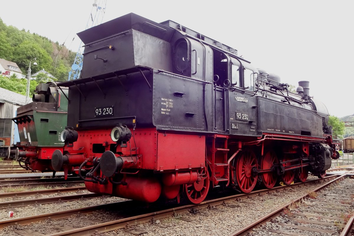Am 8 Juni 2019 steht 93 230 ins Eisenbahnmuseumlein Dieringhausen.
