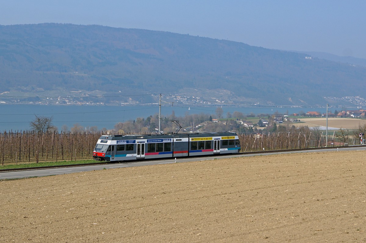 ASm/BTI: Regionalzug mit Be 2/6 (501-507, 509-510) unterwegs zwischen Mörigen und Gerolfingen am 20. März 2015.
Foto: Walter Ruetsch