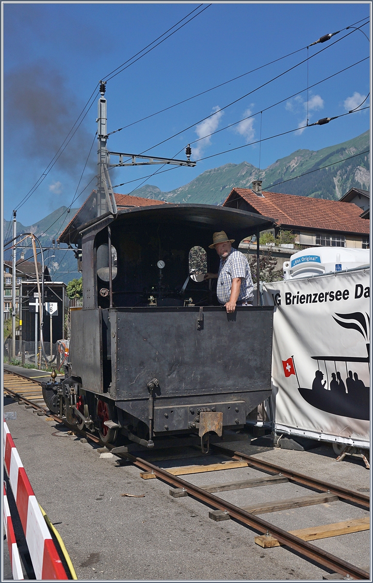 Auch von hinten ein Bild wert: die 1989 von Jung unter der Fabriknummer 59 gebaute G 2/2 Bn2t bei den Schweizer Dampftagen in Brienz 2018.
30. Juni 2018
