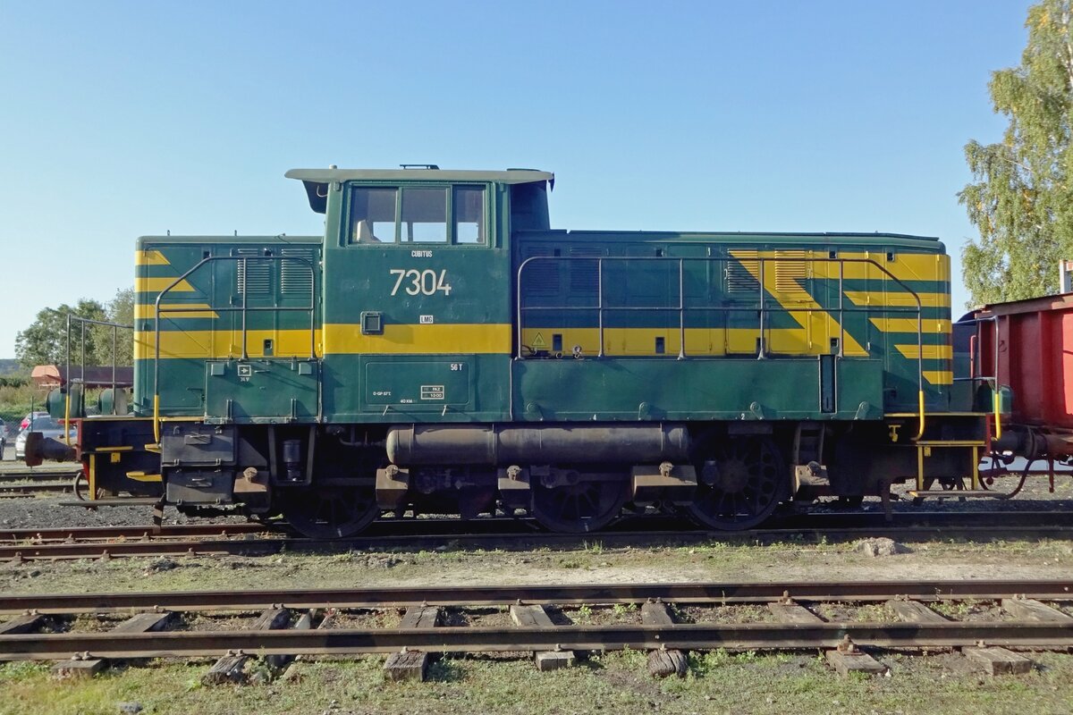CFV3V, ex-SNCB 7304 steht am 21 September 2019 in Mariembourg.