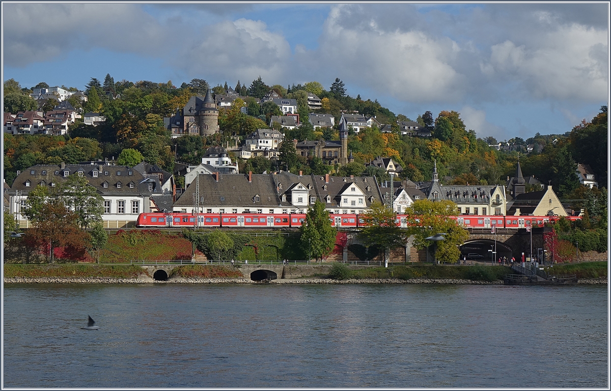 Da am Sonntag kaum mit G�terverkehr zu rechnen ist, mussten wir uns mit  Quietschies  zufrieden geben. Zwei davon erreichen in K�rze Ehrenbreitstein.
1. Oktober 2017
