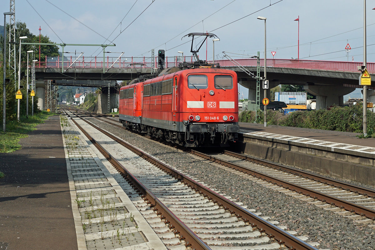 DB: Bahnalltag vom Bahnhof Brohl.
Am 23. September 2017 konnten beim Passieren des Bahnhofs Brohl innert kurzer Zeit mehrere Züge beobachtet werden.
Foto: Walter Ruetsch