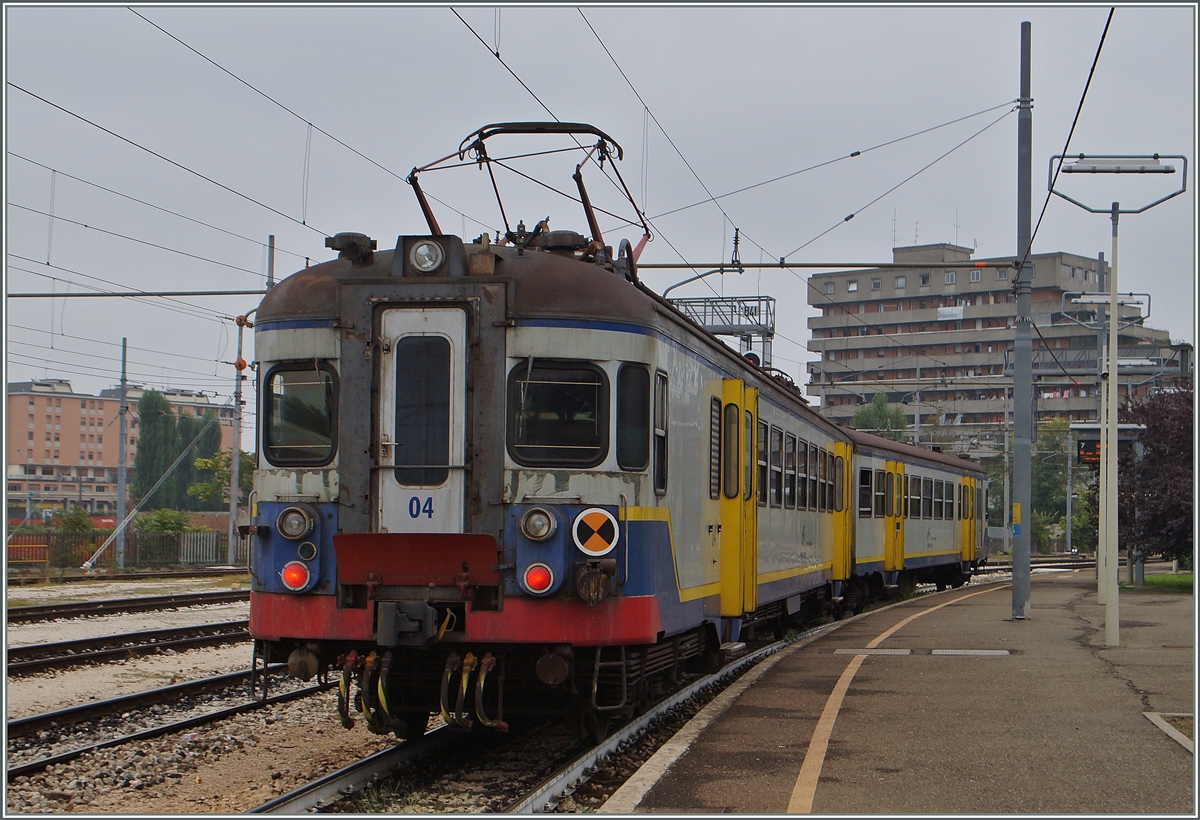Der 17 ALe 054 04 M2 und M1 in Modena.
20. Sept. 2014