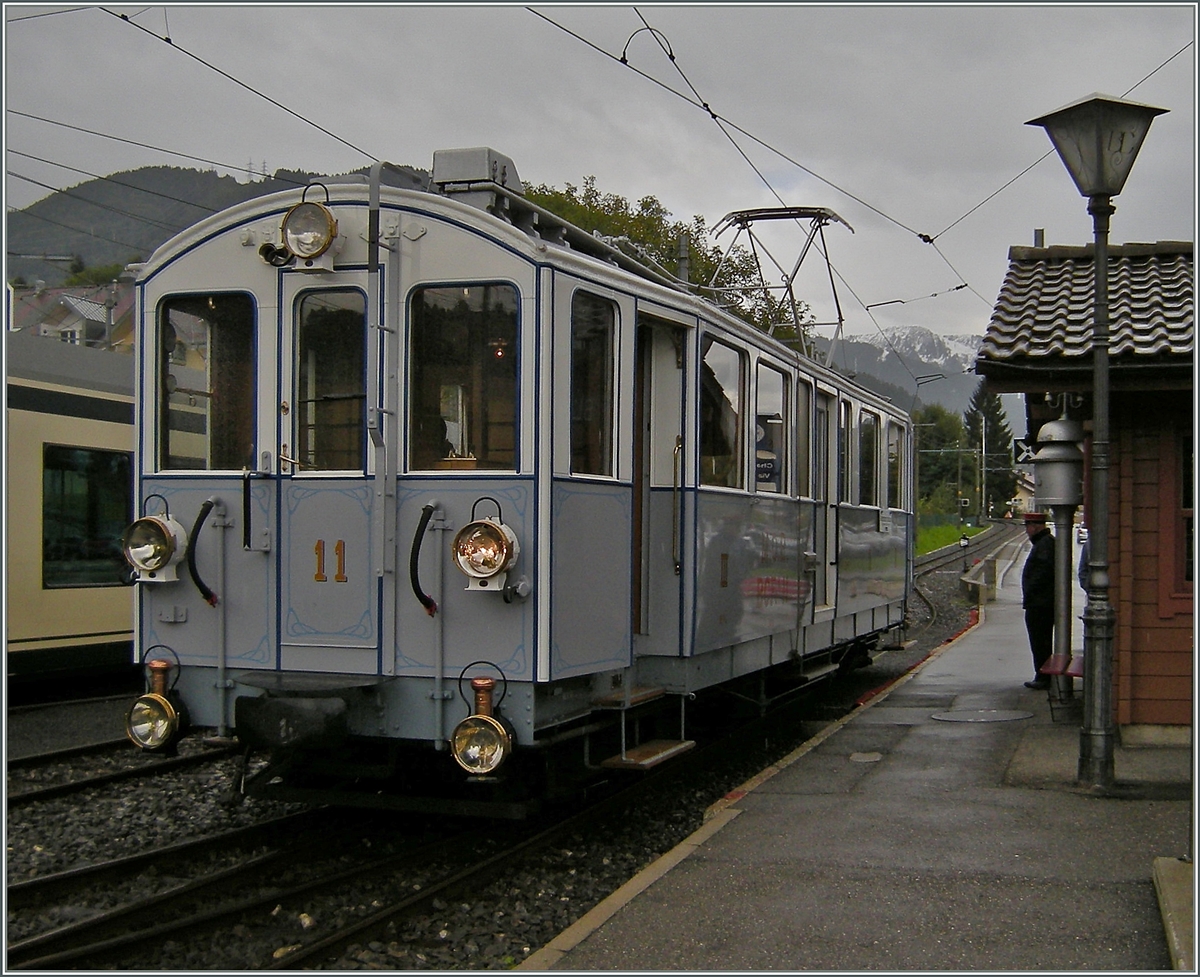 Der MOB BCFe 4/4 N�11  von 1905 in Blonay beider Blonay-Chamby-Musseumsbahn. 
13. Okt. 2013
