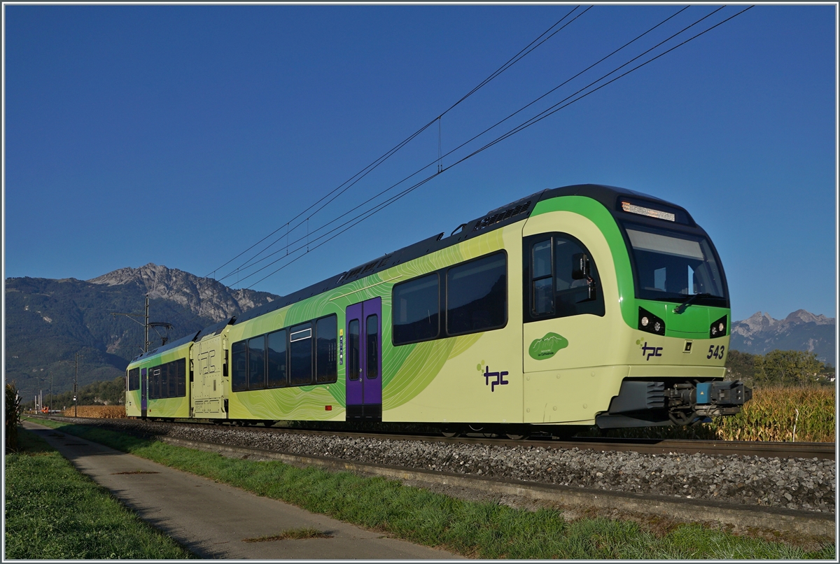 Der TPC Beh 2/6 543  La Cath�drale  auf dem Weg nach Aigle kurz vor Villy.

11. Oktober 2021