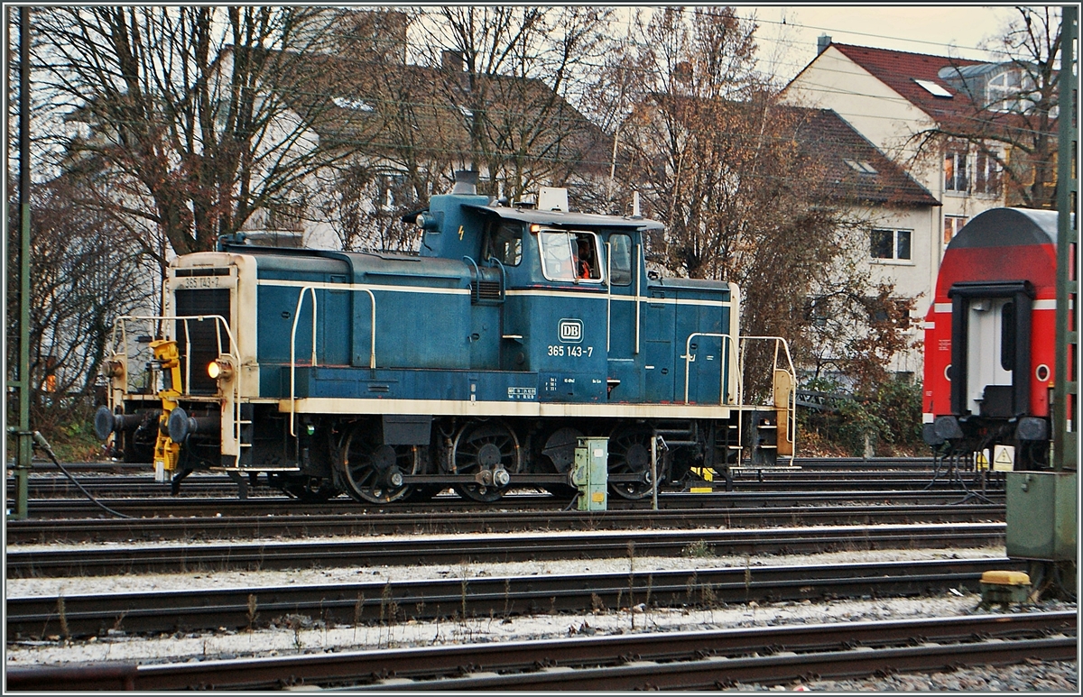 Die DB 365 143-7 in Ulm.
30 Nov. 2013