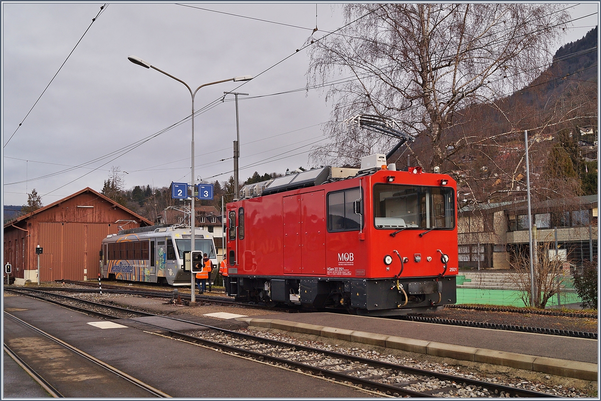 Die MOB HGem 2/2 2501 auf Schulungsfahrt in Blonay.

31. Jan. 2020