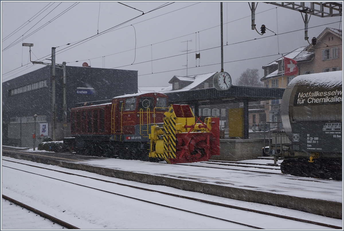 Die SBB Xrotm 95 (UIC 99 85 94 91 095-7) in Erstfeld.
5. Jan. 2017
