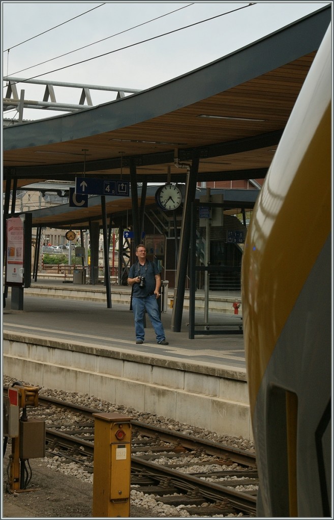 Ein Fotograf sucht nach einem geeigneten Sujet...
Luxembourg, den 14. Juni 2013