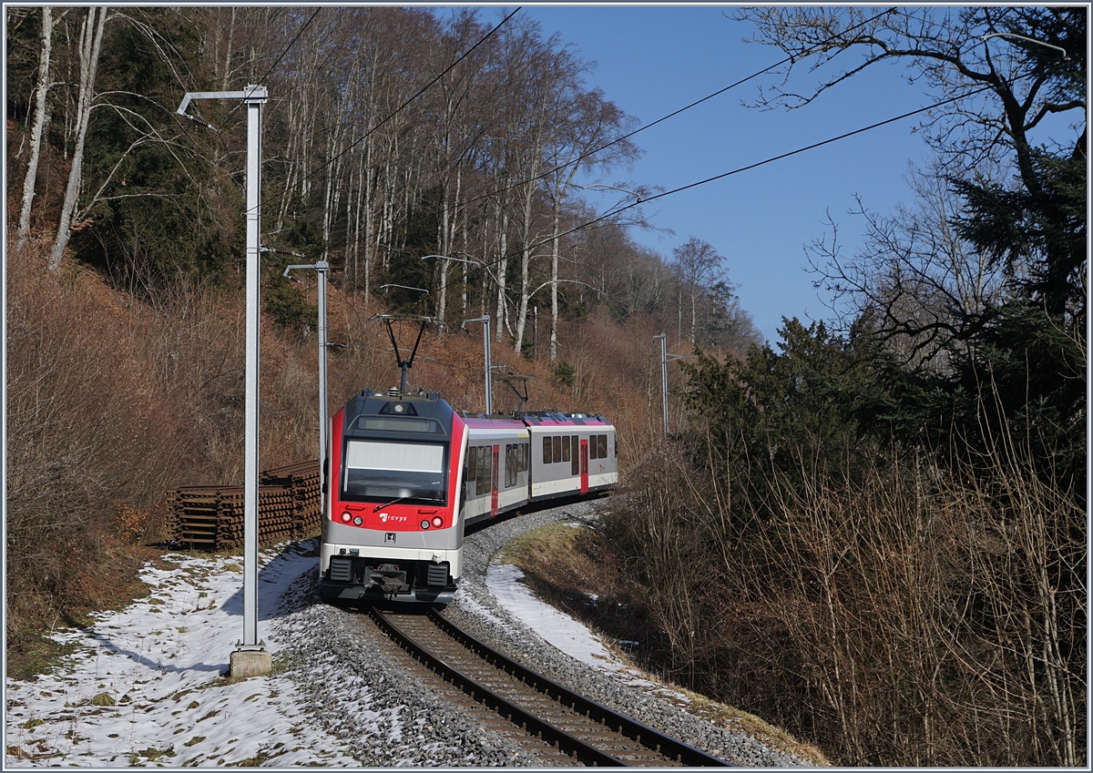 Ein TRAVYS SURF oberhalb von Six-Fontaines auf der Fahrt Richtung Ste-Croix.
14.02.2017