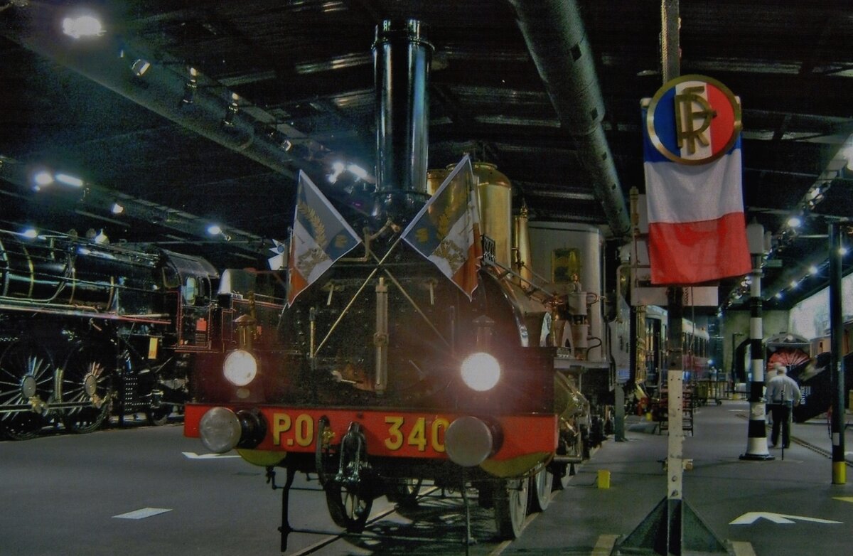 Fahnenfroher PO 340 steht am 24 September 2010 ins Cité du Train in Mulhouse in einer leider herausforderendewr Teil qua Fotografie.