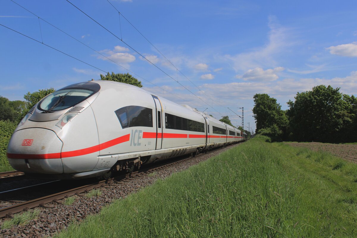 ICE 408 001/8001 durchfahrt am 8 Mai 2025 Kaarst Broicherheide.