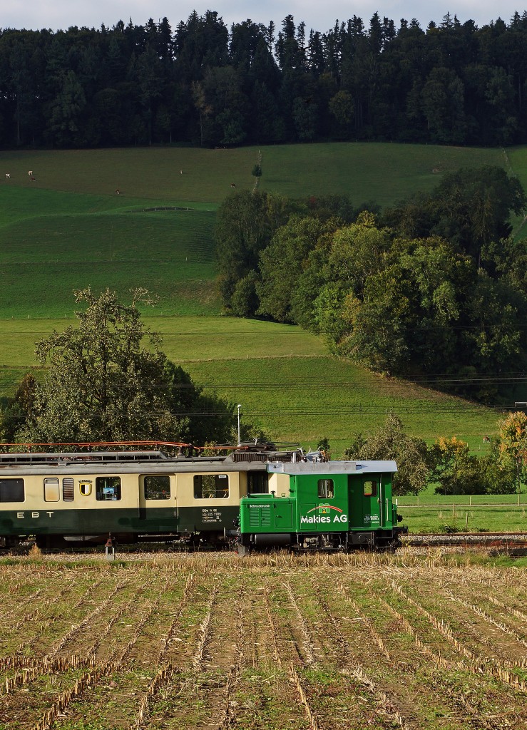 Makies AG/VPM: Der gr�ne Tem 55  SCHMUCKTRUCKLI  der Makies AG in Ufhusen im letzten Abendlicht am 20. September 2015.
Foto: Walter Ruetsch