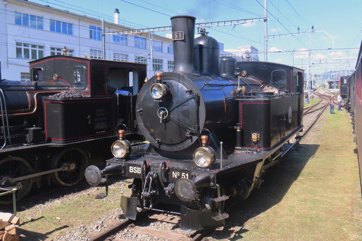 Nach Arbeit steht DBB-51 ins Bw von Konolfingen w�hrend  150 Jahre Emmentalbahn  am 18 Mai 2025.
