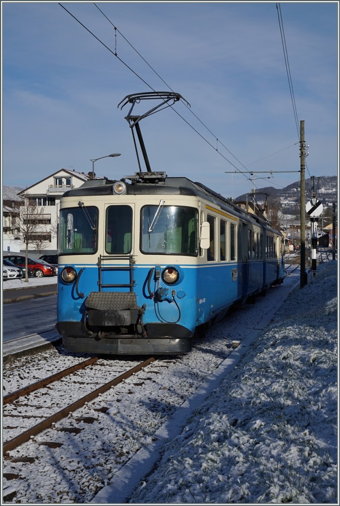 Nach einem zweiten Stop, bei welchem die Weiche wieder in die Grundstellung (Ablenkung) gebracht wurde, geht die Fahrt Richtung Chateau d'Oex weiter.
Blonay, den 7. März 2016