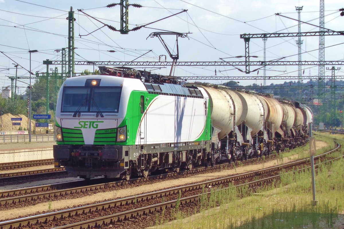 SETG 193 285 meldet sich mit ein KLV am 10 September 2018 in Kelenföld.