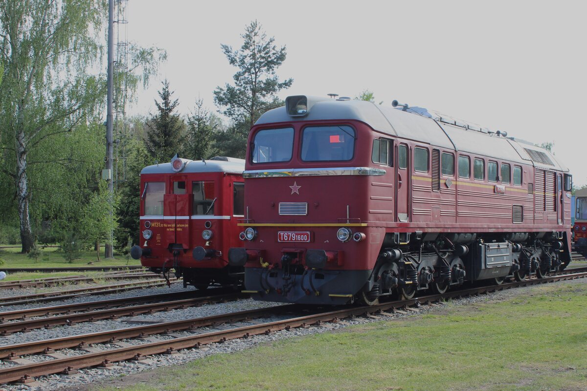 T679-1600 steht am 11 Mai 2024 ins Eisenbahnmuseum von Luzna u Rakovnika.
