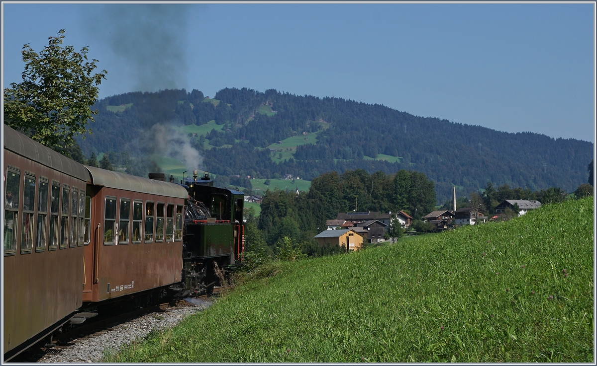 Unterwegs auf der Bregenzer Waldbahn: Kurz vor Schwarzenberg.
10. Sept. 2016
