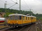 Der Gleismesszug 725 004-6 / 726 004-5 der DB Netz Instandhaltung f�hrt am 27.06.2012 von Betzdorf (Sieg) auf die Hellertalbahn.