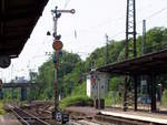 Mechanisches Ausfahrsignal Bahnhof Hanau (Hp 0, Vr 0, So 3)