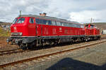 Die 215 086-0 (eigentlich 225 086-8 / 92 80 1225 086-8 D-EVG) und die Steilstecken V100.20, die 213 336-1 (92 80 1213 336-1 D-EVG), bei der Eifelbahn Verkehrsgesellschaft mbH (bzw.