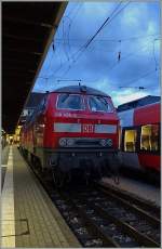 Die 218 426-5 und eine Schwesterlok haben eine EC aus München nach Lindau gebracht und warten nun auf den Gegenzug um nach München zurück zu fahren.