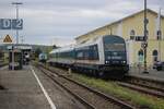 ALEX 223 081 rangiert mit zwei Reisewagen am grauen 24 September 2025 in Schwandorf.