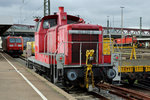 DB: Die 98 80 3 363 209-8 D-DB von DB Schenker Rail Deutschland AG Mannheim (Ansicht Seite Deutschland) auf der Dienstfahrt von Haltingen nach Basel Badischer Bahnhof bei einem Zwischenhalt in Weil am