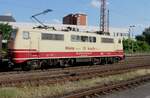 Am 26 Juni 2024 fahrt CBB 111 212 'LORELEY' langsam aus Oberhausen Hbf aus nach K�ln.