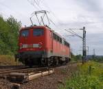Nachschu�: 140 169-4 der DB Schenker Rail f�hrt am 11.08.2011 kurz vor Unkel solo, Richtung S�den.