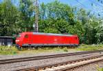   Die 145 027-9 (91 80 6145 027-9 D-DB) der DB Schenker Rail Deutschland AG, fährt am  28.06.2015 als Lz solo durch den Bahnhof Altemhunden in Richtung Kreuztal.
