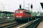 Am 17 Juli 2000 durchfahrt 150 108 Rheine.
