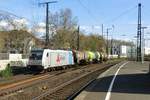 ReTrack 185 676 schlept am 20 J�nner 2017 ein Kesselwagenzug durch K�ln S�d.
